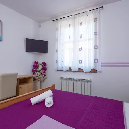 Andela By Guide Apartamento Vodnjan